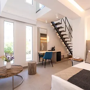 Mirablue Luxury Residences (adults Only) דירה פפקוהורי